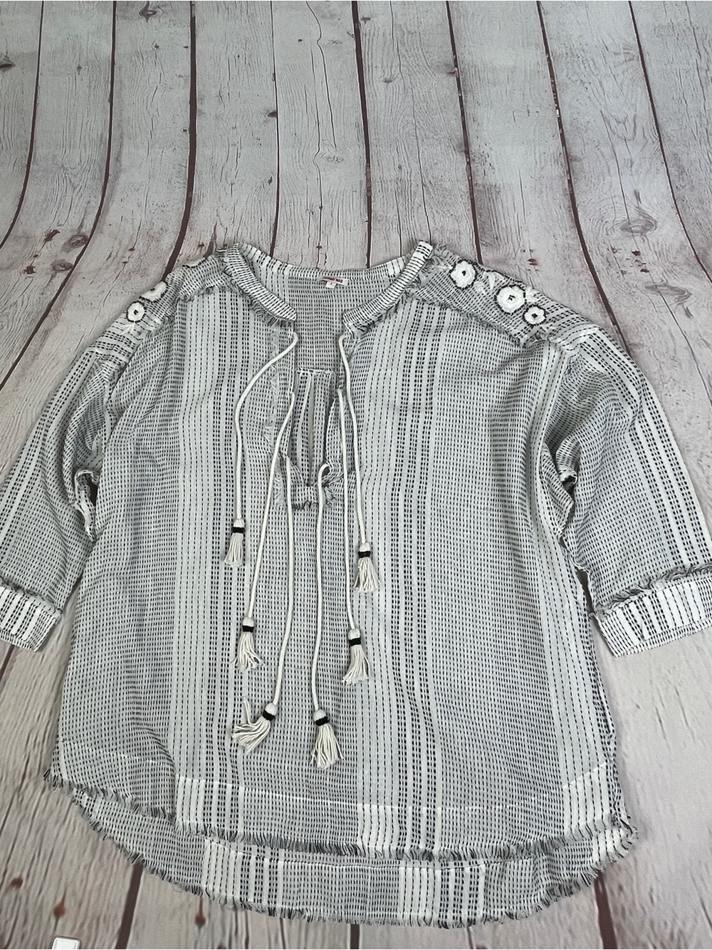 JOHNNY WAS boho tassel tie white & black embroidered cotton tunic top, size L - Picture 9 of 15